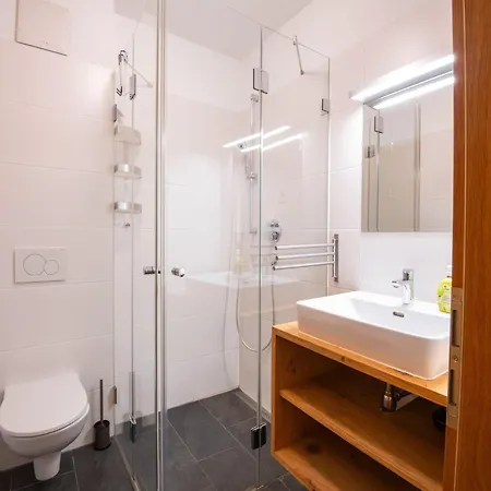 Beautiful With Terrace Appartement